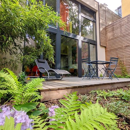 Romantic And Atypical Apartments In Prague'S Montmartre Екстериор снимка