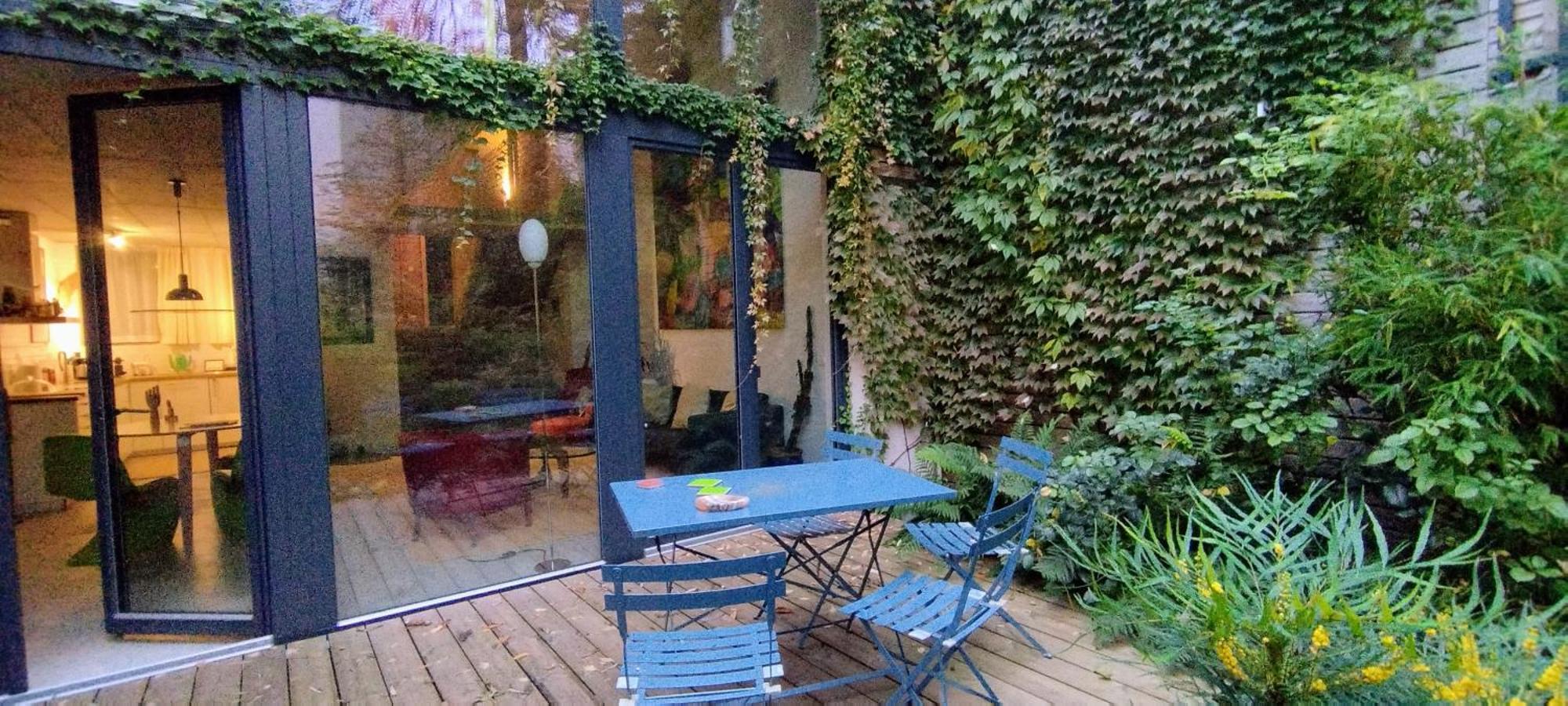 Romantic And Atypical Apartments In Prague'S Montmartre Екстериор снимка